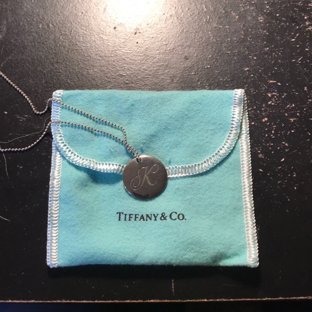 Tiffany & Co. notes alphabet disc charm pendant